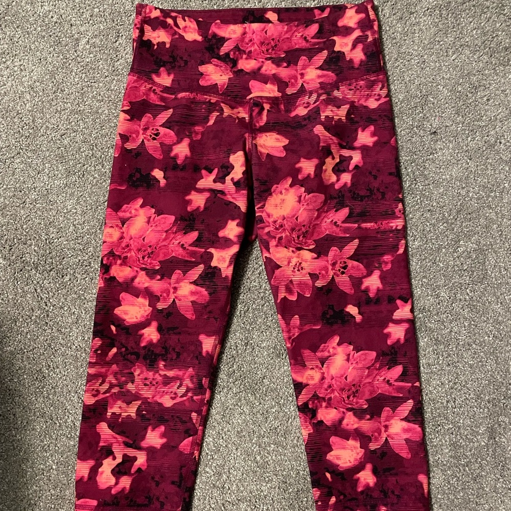 Old Navy Active Cropped Leggings, Size Large